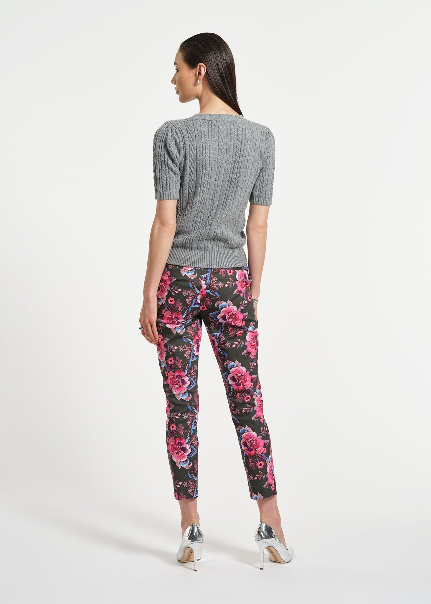 Jewel Neck Short Sleeve Cable Sweater