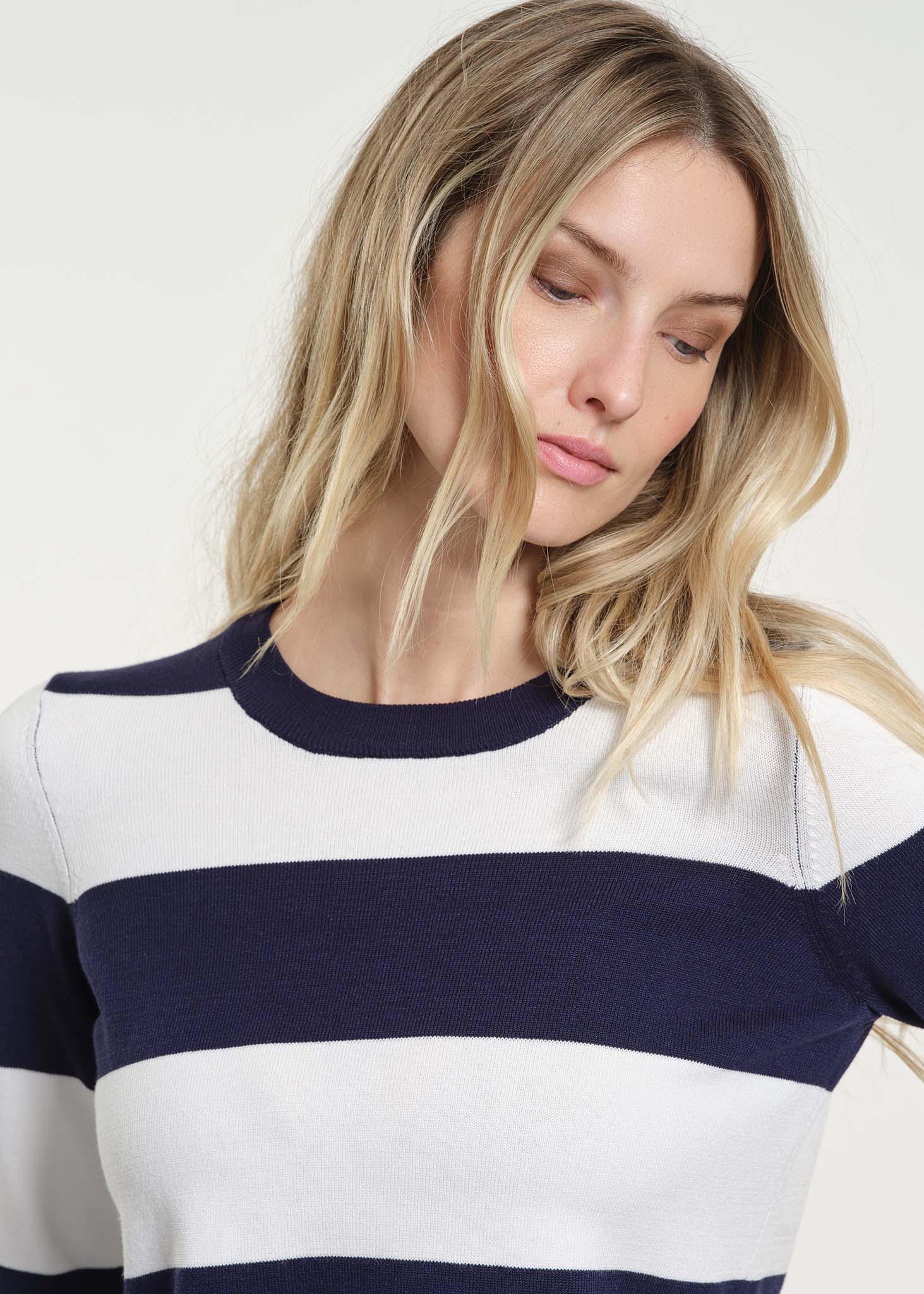 Crew Neck Knit Sweater