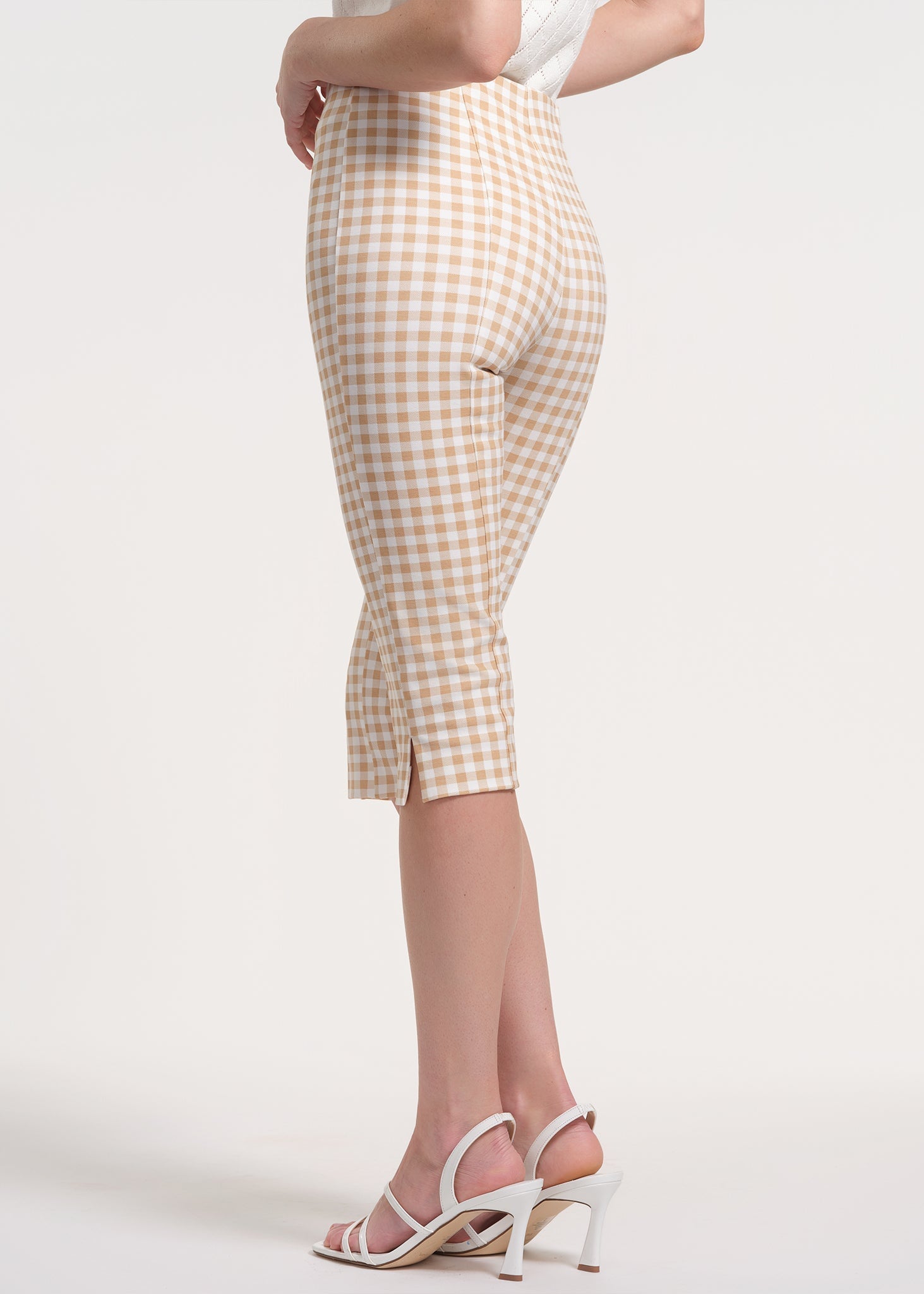 Cropped Ponte Knit Capris