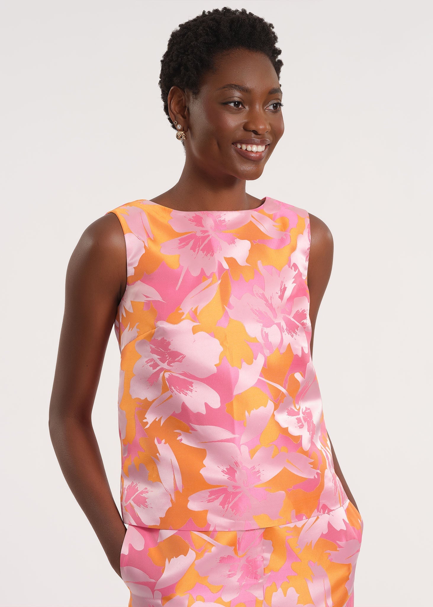 Brocade V-Neck Puff Sleeve Top | Anne Klein - Isaac Mizrahi