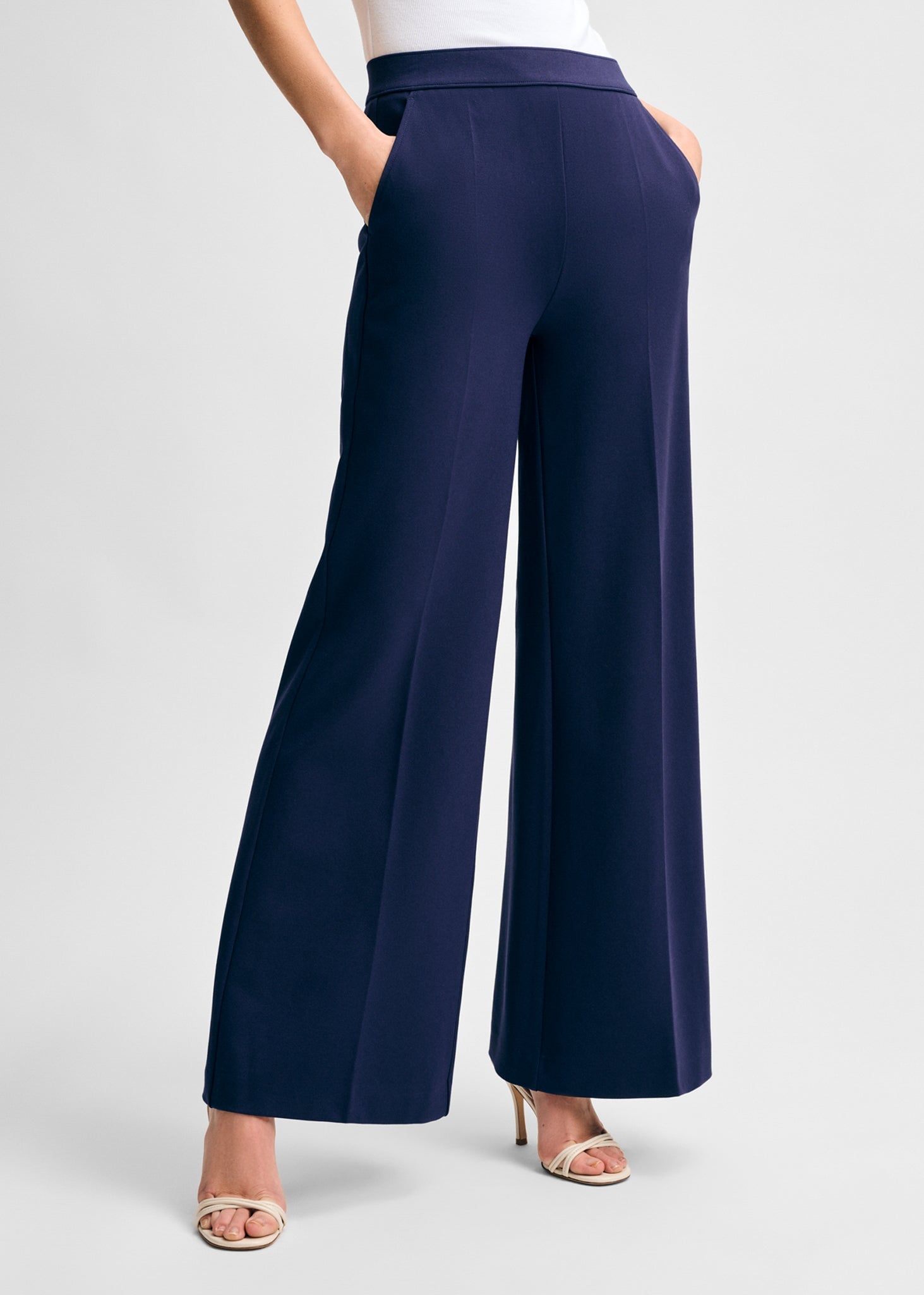 Isaac MIZRAHI Women's Ponte Wide Leg Pant - Navy Isaac MIZRAHI Women's Ponte Wide Leg Pant - Navy