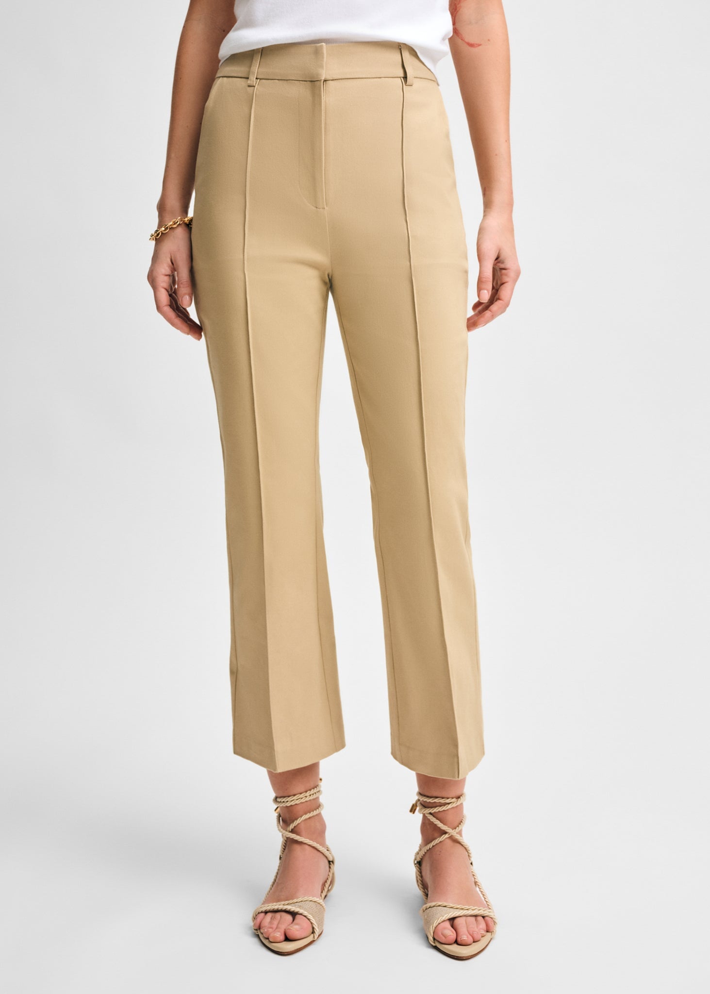 Kick Flare Twill Pant | Isaac Mizrahi