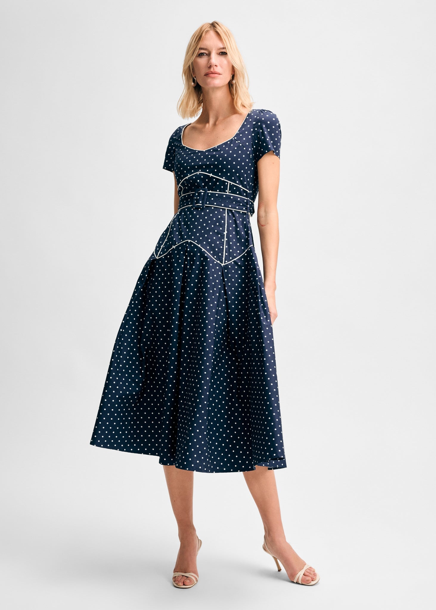 midi short sleeve dress Pleated Detail Belted Short Sleeve Midi Dress