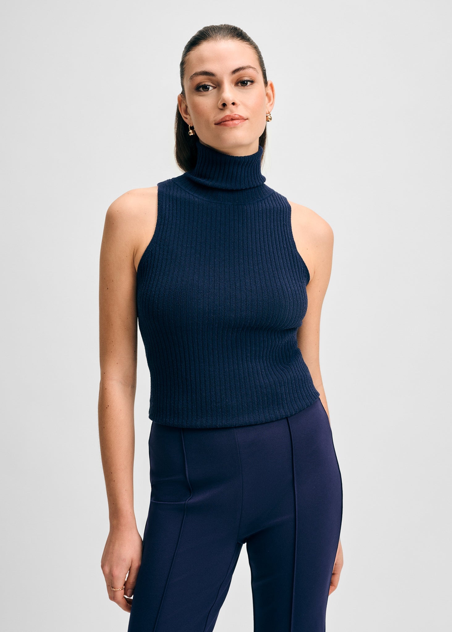 Rib Turtleneck Shell Tank